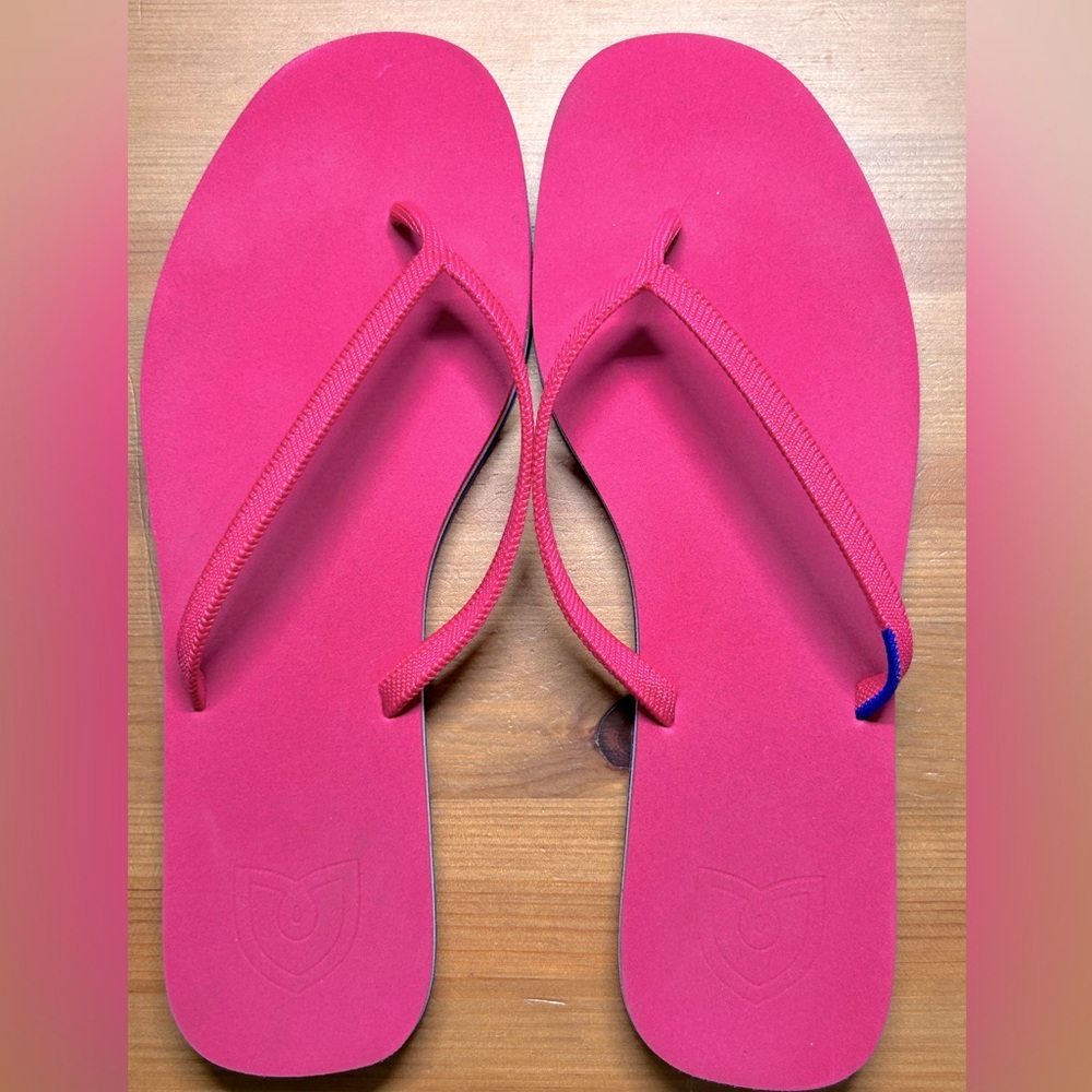 Rothy’s women’s Flip Flop, Size 9